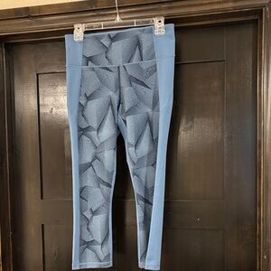 Under Armour Geometric Pattern Capri Leggings